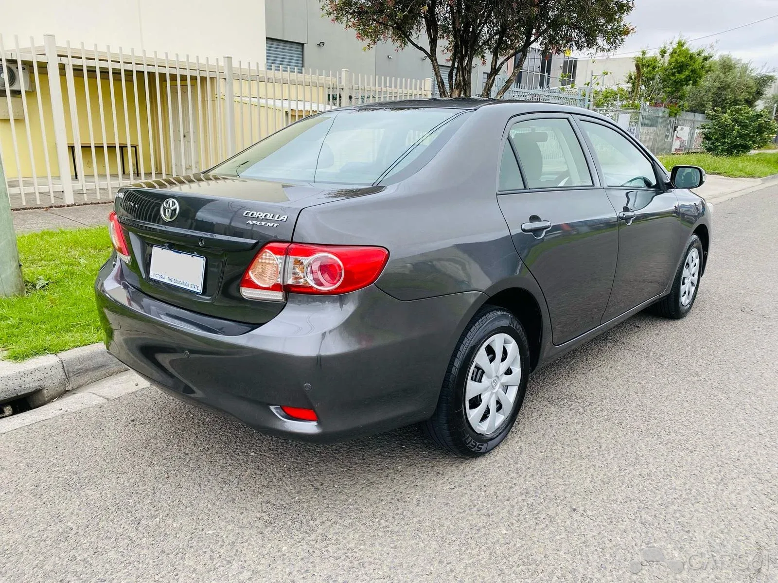 2011 Toyota Corolla — photo 19 of 19